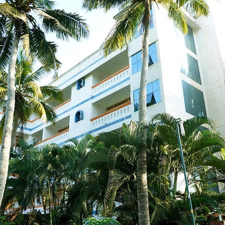 Ocean Bay Ayurvedic Beach Resort Kovalam Dış mekan fotoğraf